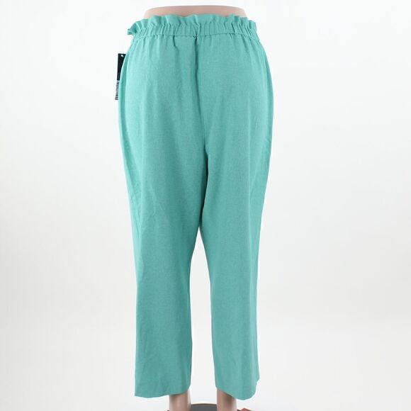 Tahari ASL Paperbag-Waist Cropped Pants in Dynasty Green - Picture 3 of 5
